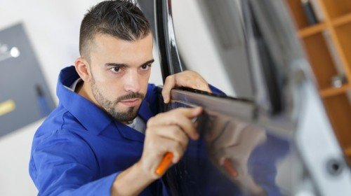 Quais os tipos de borracha para portas de veículos e suas funções?